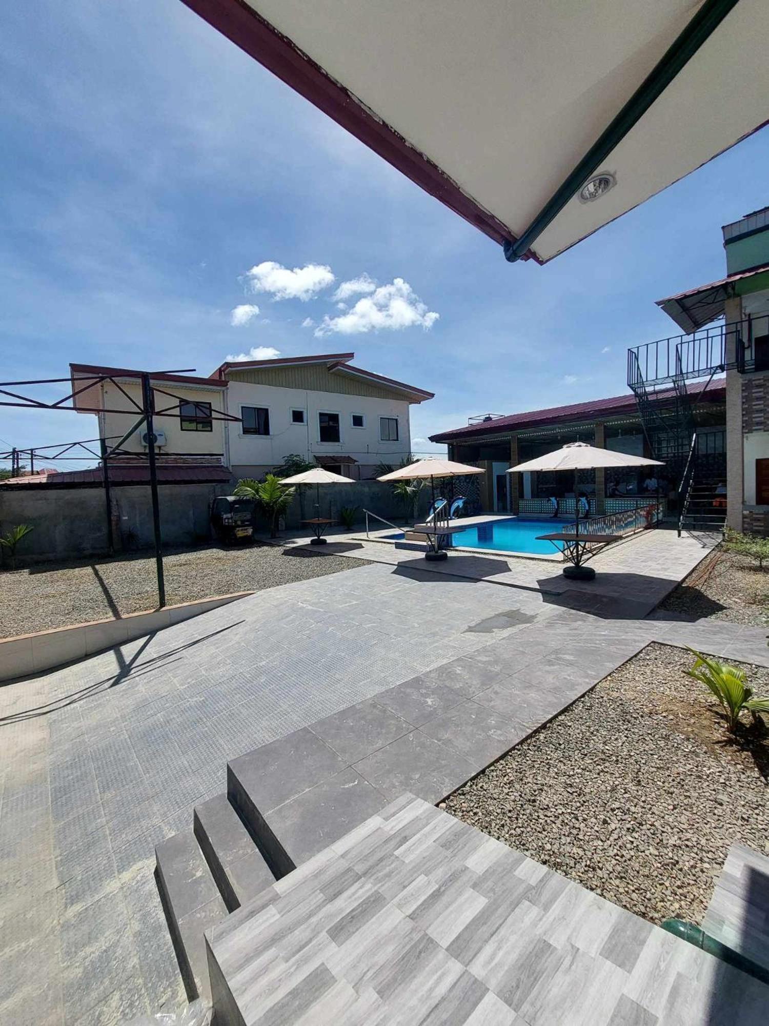 Aosmec Square Hotel Lapu-Lapu City Esterno foto